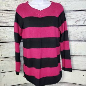 United States Sweaters Women’s Pink & Black Striped Crewneck Sweater M